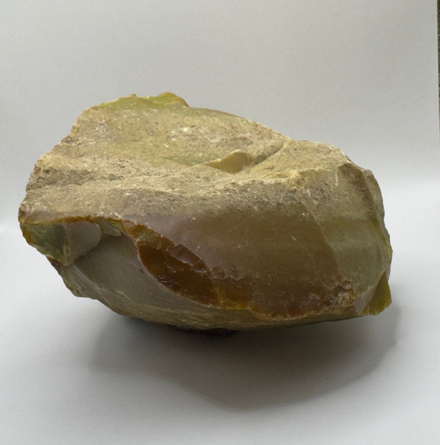 深呼吸するグリーン:オリーブオパール原石|半研磨風/風化皮少なめ(約1.4kg)